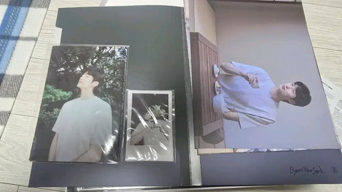 Byeon Woo-seok 2025 Season's Greetings