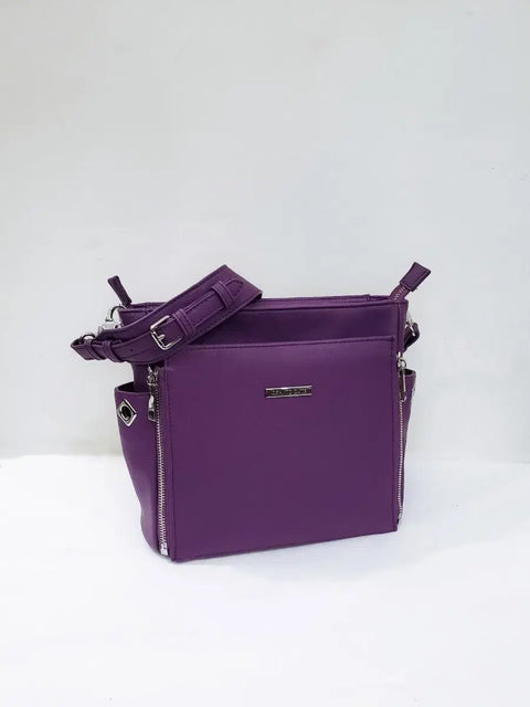 I am selling Riarea Itabag.