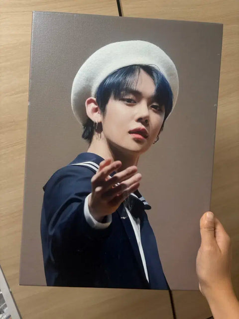 TXT Yeonjun Frame