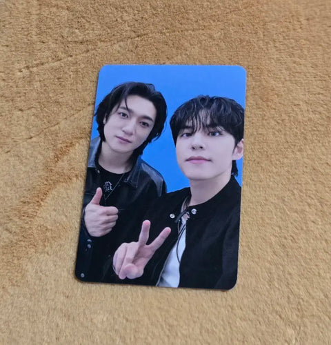 Day6 picnic mat unit photocard