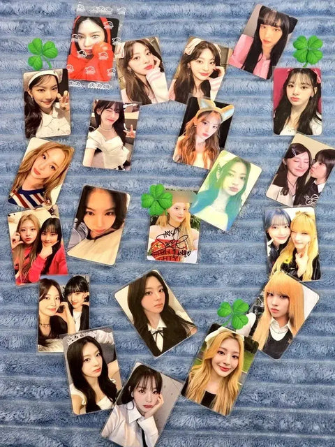 STAYC unreleased photocard random trading signed broadcast photobook London Apple Music season's greetings lucky draw Japan