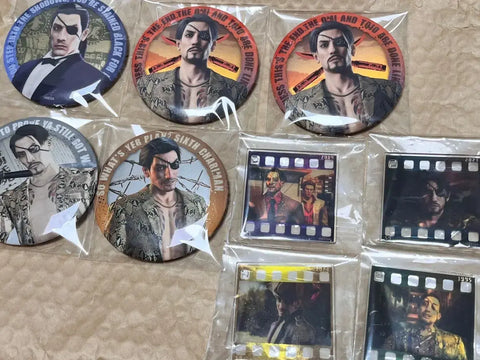Yakuza Majima Goro Kuji Can Badge Acrylic Keyring