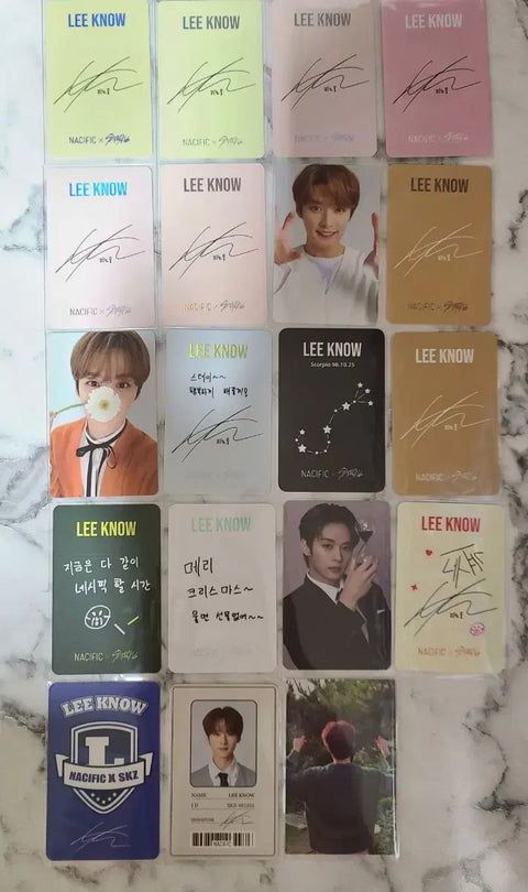 Stray Kids Nacific Lee Know set