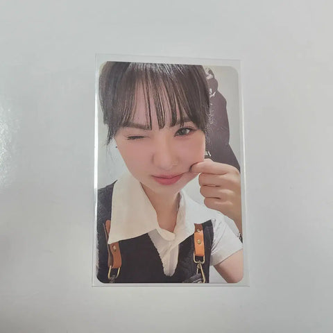 GFRIEND VIVIZ Eunha 2024 Season's Greetings Everline Unreleased Photocard