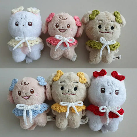 10cm doll knitted clothes, cotton doll knitted clothes, idol doll knitted clothes, 2 sets for 6,000 won.