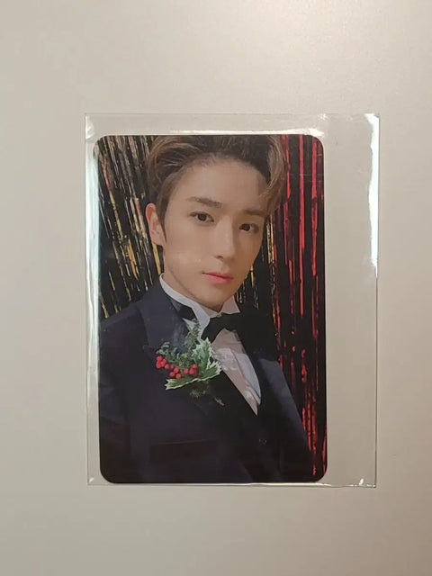 THE BOYZ Hyunjae Christmassea Name Keyring Photocard Transfer