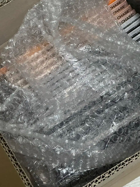 [Physical] Hearts to Hearts The Chase Photobook Unopened Album Transfer