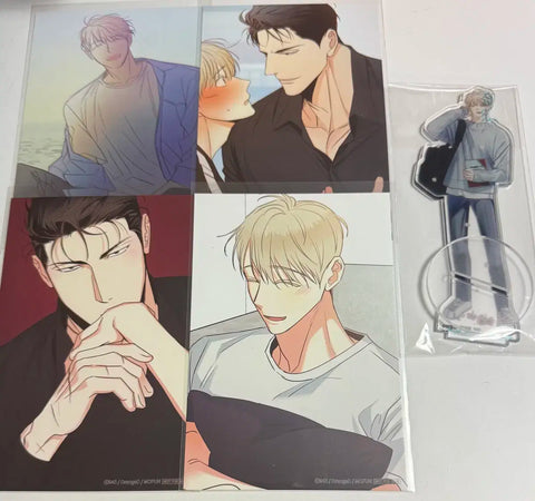 Dangerous Convenience Store Mofen Postcard + Acrylic Stand