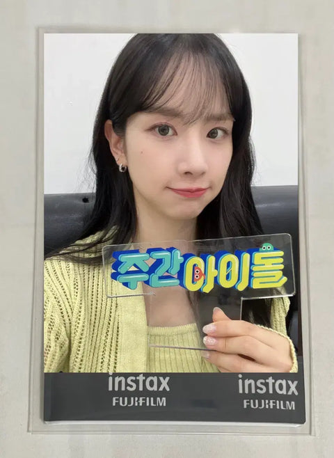 WJSN Seola Autographed Polaroid for Sale