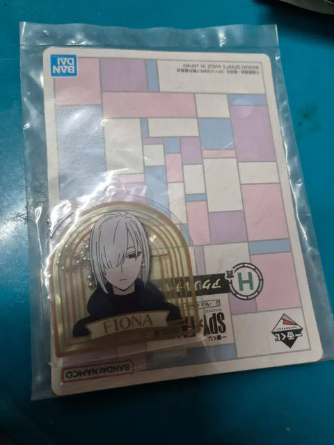 Spy x Family Kuji H Prize Fiona Acrylic Keychain