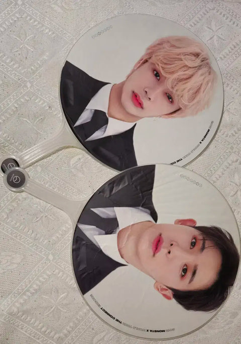 MONSTA X Uchiwa
