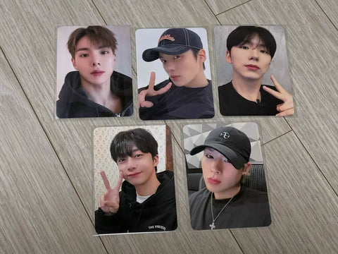 MONSTA X MonMungchi Pop-up Photocard