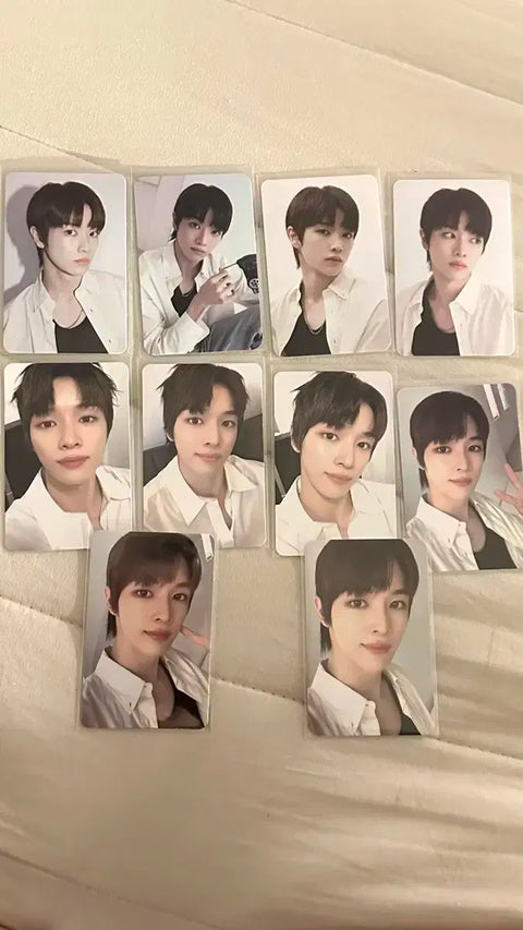 Rise Sungchan 2024 Season's Greetings Trading Card Photo Card Bundle