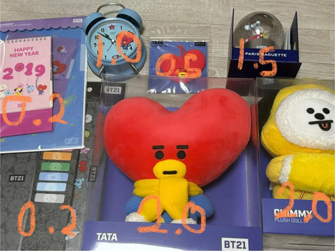 BT21 doll clock snow globe