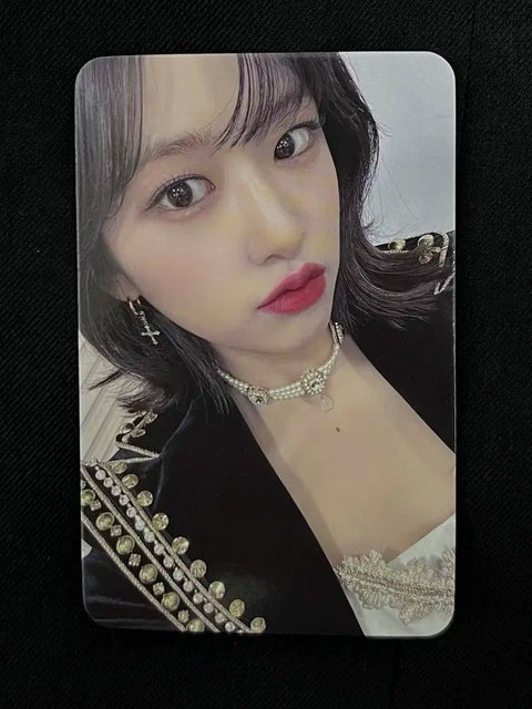IVE Yujin Mine Thailand Photocard