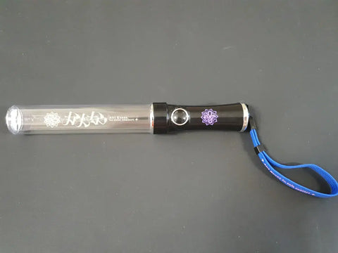 Stellive Ayri Kanna light stick battery compartment no cover