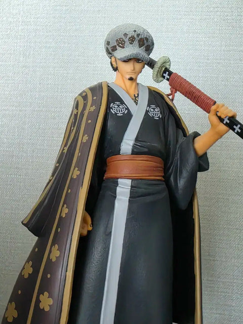 URGENT SALE) One Piece Wano Country Trafalgar Law Figure