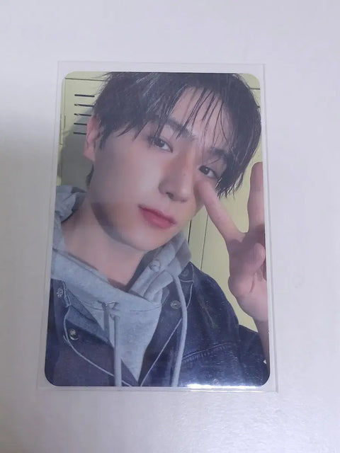 THE BOYZ Hyunjae VVV Unexpected Album Photocard Transfer Sale