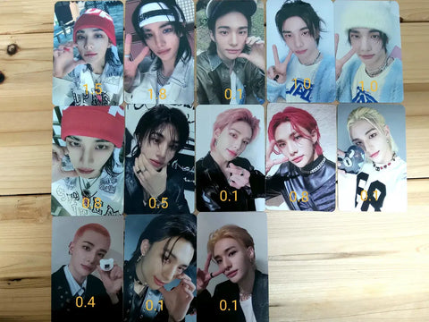 Stray Kids Hyunjin photocard transfer