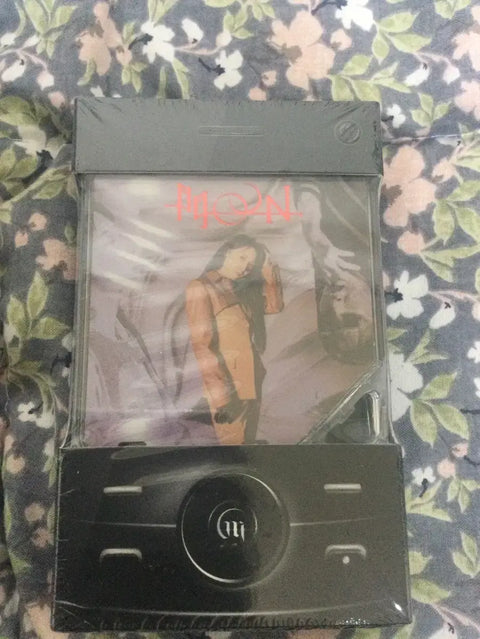 Moonbyul Dark Side of the Moon Repackage Kihno Kit Unopened