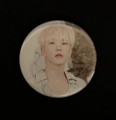 Bán huy hiệu lon Hoshi Seventeen Cafe / Thẻ ảnh rút thăm may mắn LMD