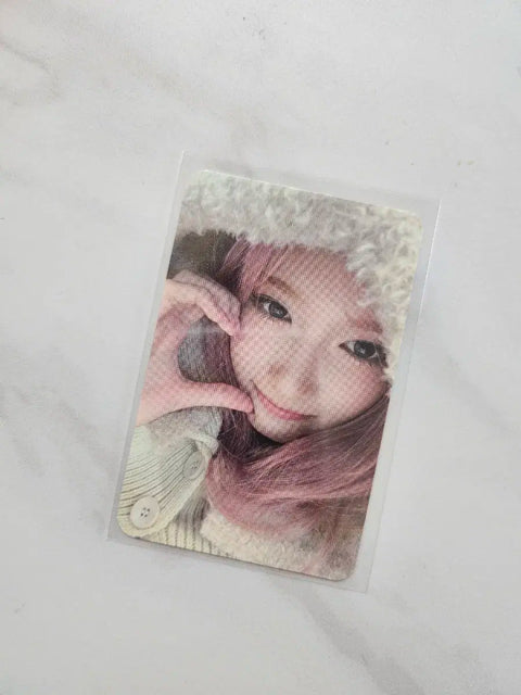 IVE Lee Seo Empathy Soundwave Lucky Draw Hoodie Photocard