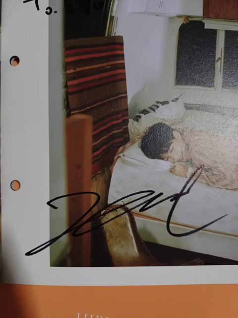 Seventeen Jeonghan's Autograph