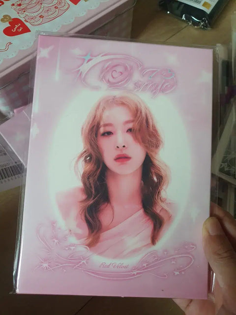 Red Velvet postcard