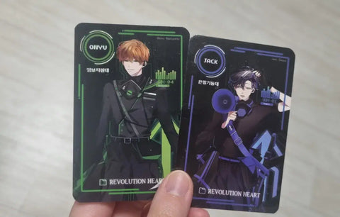 Lire/Leia Goods Debut Photocards