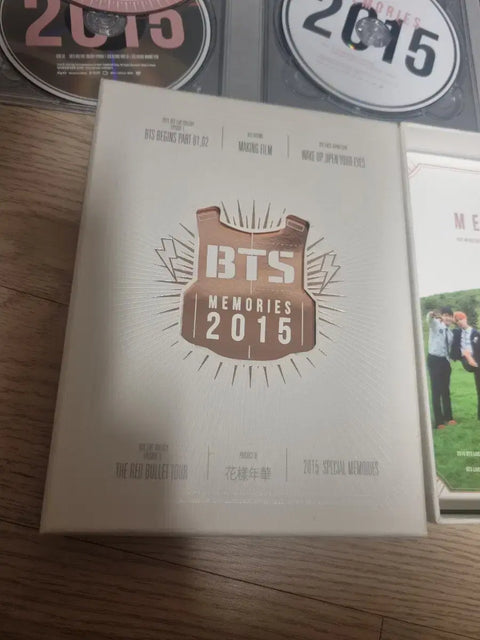 Selling BTS 2015 Memories full set.