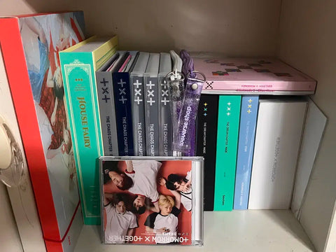 TXT album photobook sig