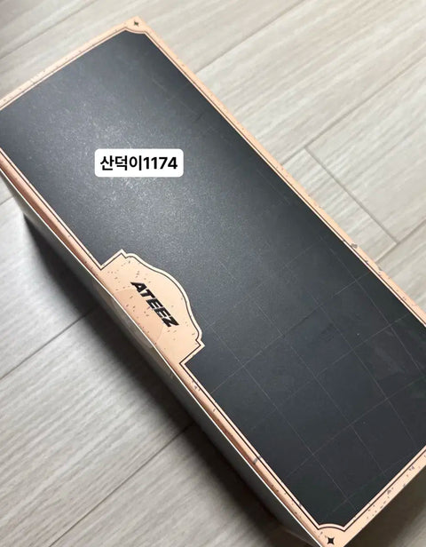 Unopened) Lightiny 2 ATEEZ Light Stick For Sale