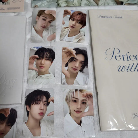 Stray Kids 2024 Season's Greetings Set