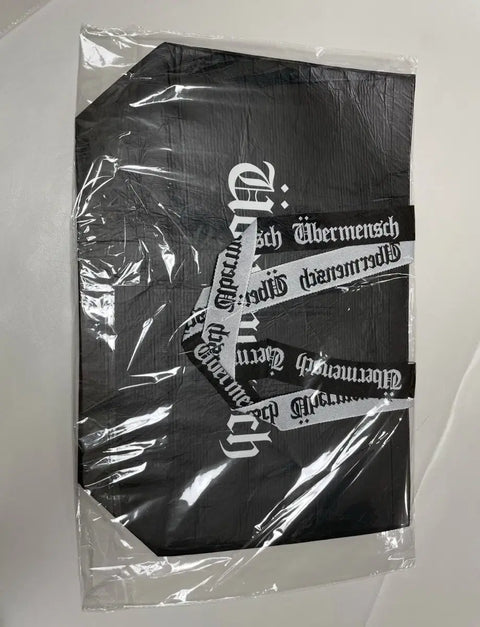 Selling G-Dragon exhibition reusable bag.