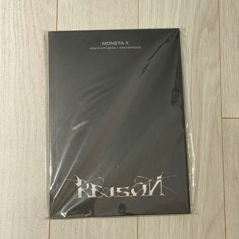 Sách ảnh mini Pop-up MD của MONSTA X Reason + Sách dán nhãn