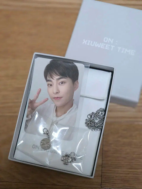 EXO Xiumin Sweettime Bracelet Photocard