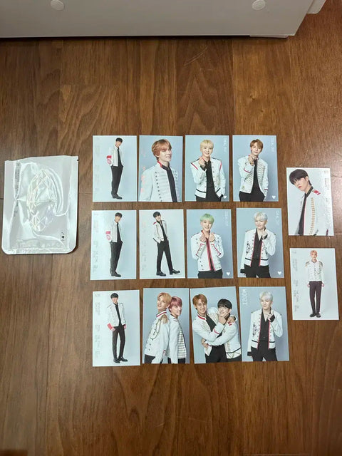 Seventeen Trading Cards