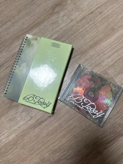 Photobook 1, Jewel 1