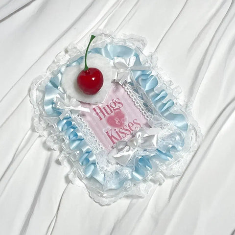 Blue Cream Soda Lace Top Loader Decoration