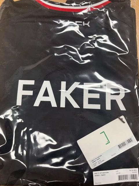 Đồng phục Faker T1 2025 tay ngắn XL đang được bán với giá gốc