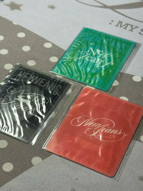 Cần bán NewJeans OMG Ditto lenticular benefit