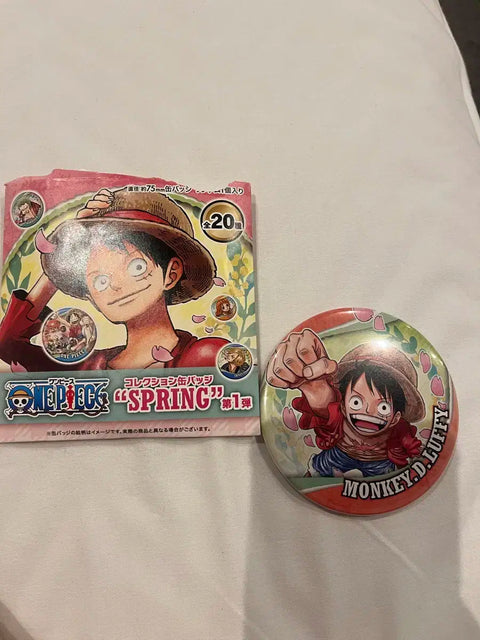Bộ sưu tập nghệ thuật mùa xuân One Piece Jump Shop - Huy hiệu Luffy