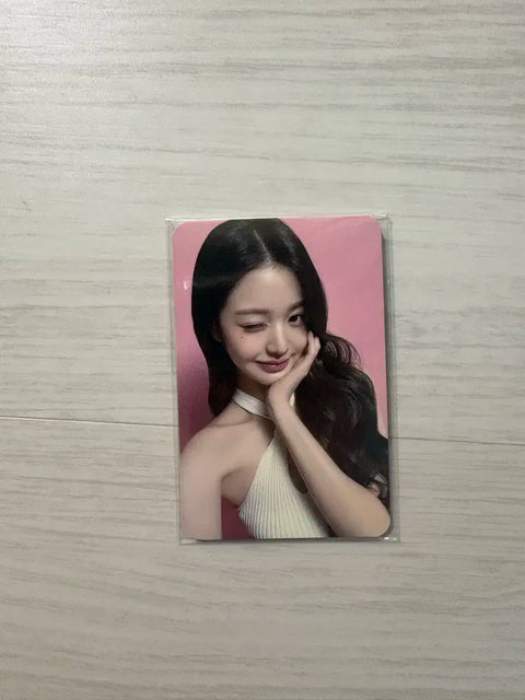 Medicube Jang Wonyoung photocard