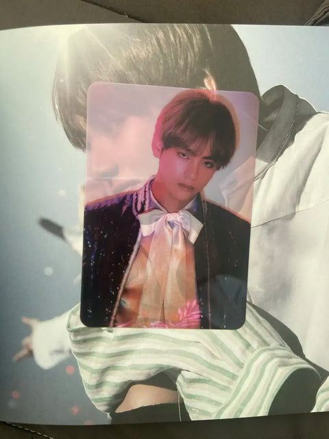 2017 BTS WINGS TOUR Wingspa Con Essay Book V Taehyung Bangtan