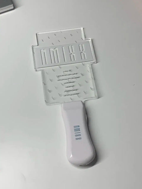 Gậy phát sáng tạm thời NMIXX