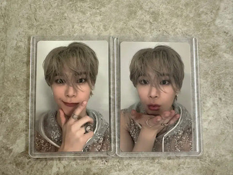 Bộ ảnh thẻ Moonbin