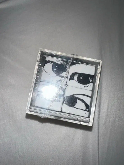 Silica gel cube