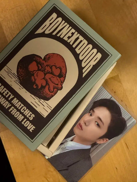 Boneca Why Weverse Albums Ver. RIIZE Photocard