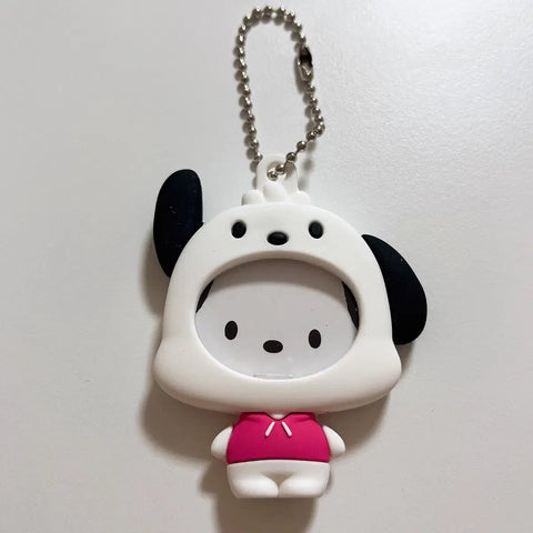Bán huy hiệu ảnh bí mật của Sanrio Pochacco.