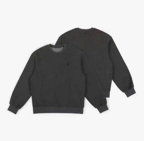 I'm selling Day6 Sungjin 30 concert MD (merchandise) sweatshirt, unopened and new.